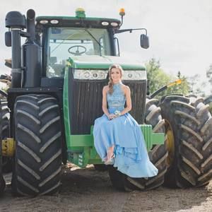 Meet your Posher, Lexis